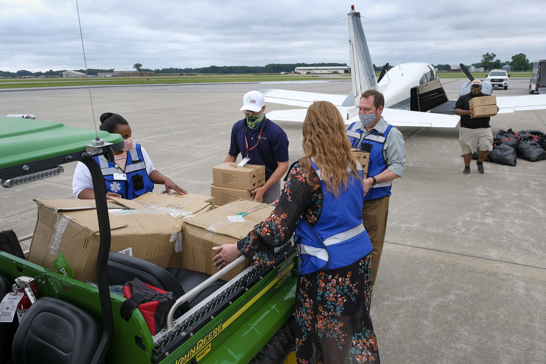 SIH receives large mask donation (copy)
